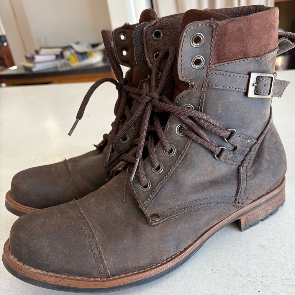 Men’s brown leather boots size 9 but fit more like 8 1/2